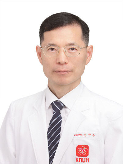 경북대병원 이양수 교수, 세계적 출판사서 보행 훈련 서적 출간