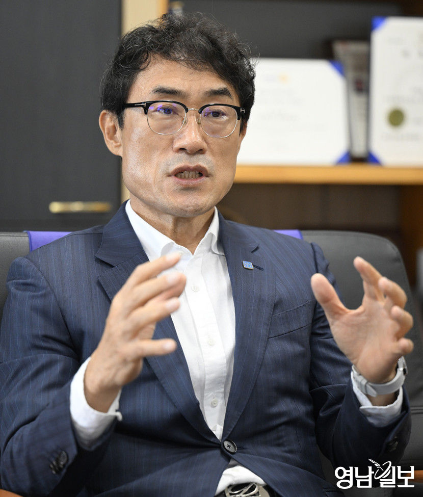 대구경북 최초의 부동산박람회 통해 지역민엔 정보·정치권엔 실정 전했다
