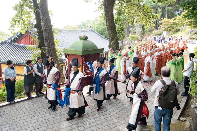 경북 구미시 해평면  도리사는 '제8회 향(香) 문화 대제전'을 열었다.<구미시 제공>