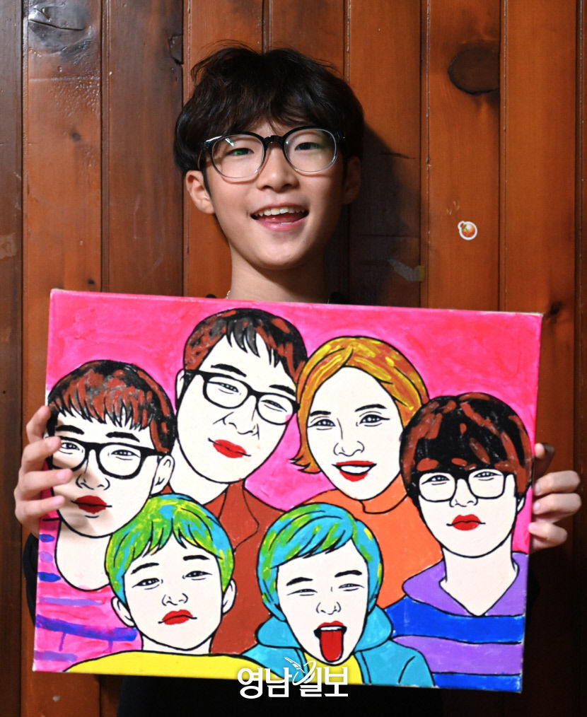 [어린이에게 희망을] 연소성 피부근염 앓는 유현이…대구 첫 케이스 희귀 근육병으로 고통