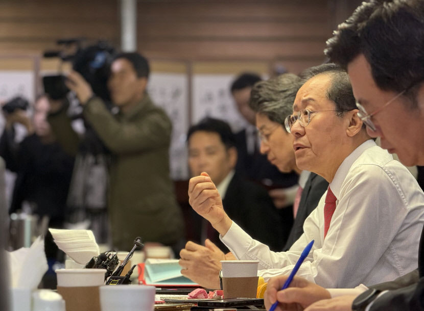 홍준표 대구경북 신공항, 尹 면담서 적극 지지·도움 약속받아