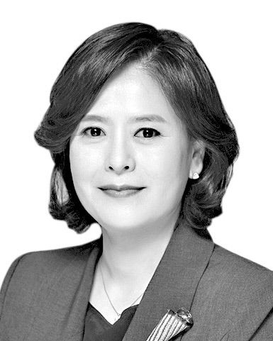 [김영심 변호사가 바라본 세상] 덕분에 알게 되었어요. 삶을 지켜가는 의미를