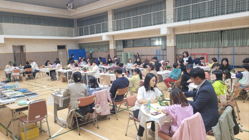 [동네뉴스] 가족과 함께 독서의 즐거움 느껴요 대구 남도초등 달빛가족 독서나들이
