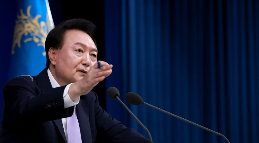 [尹기자회견] 모든 것이 저의 불찰, 변화 주겠다