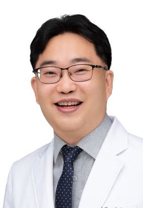 박주홍 잘보는안과 원장〈망막 전문의〉