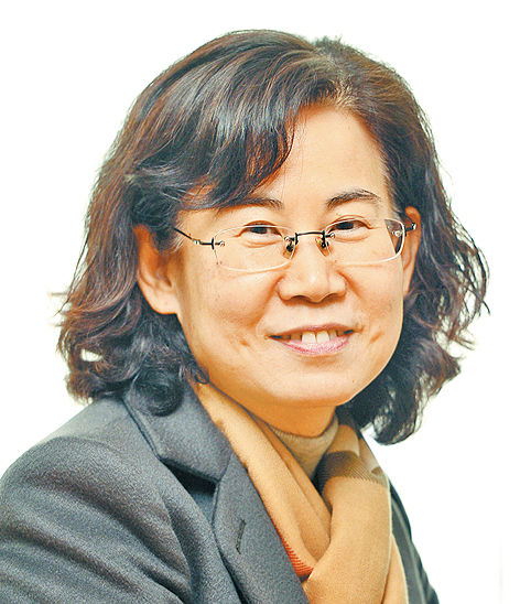 [김남희의 그림 에세이] 대구간송미술관서 걸작 함께 보배 삼아…간송이 지켜낸 보물 미인도 앞에 서다