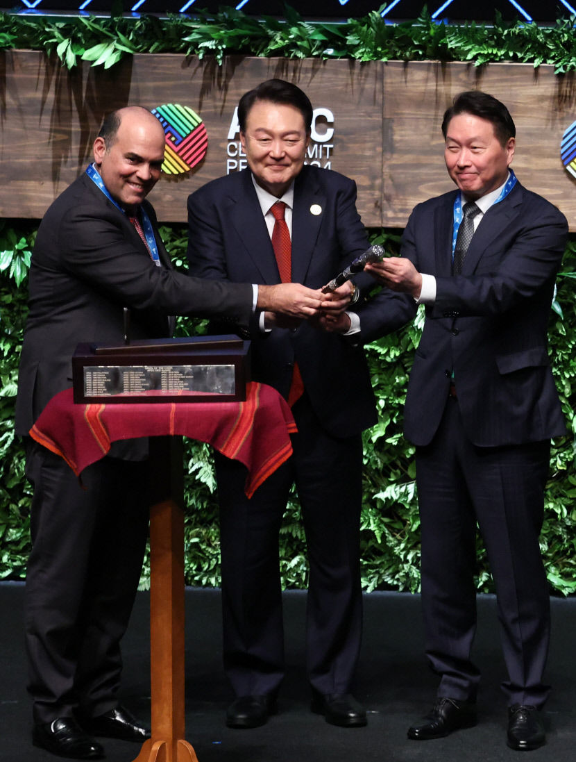 내년 10월 경주에서 APEC CEO 서밋…의장에 최태원 회장