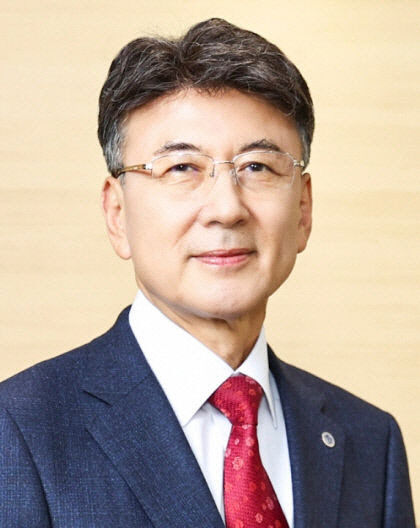 [단독] 영남대 17대 총장에 최외출 현 총장 선임