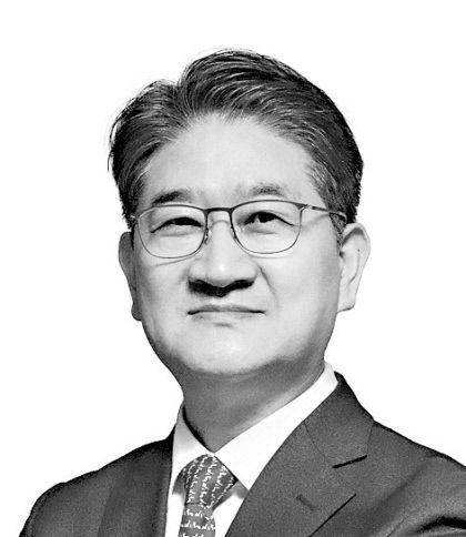 서성교 건국대 특임교수·전 청와대 행정관