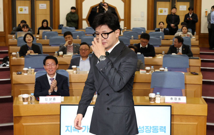 자중지란 韓·한숨 돌린 李 민생 앞으로…정책경쟁 본격화