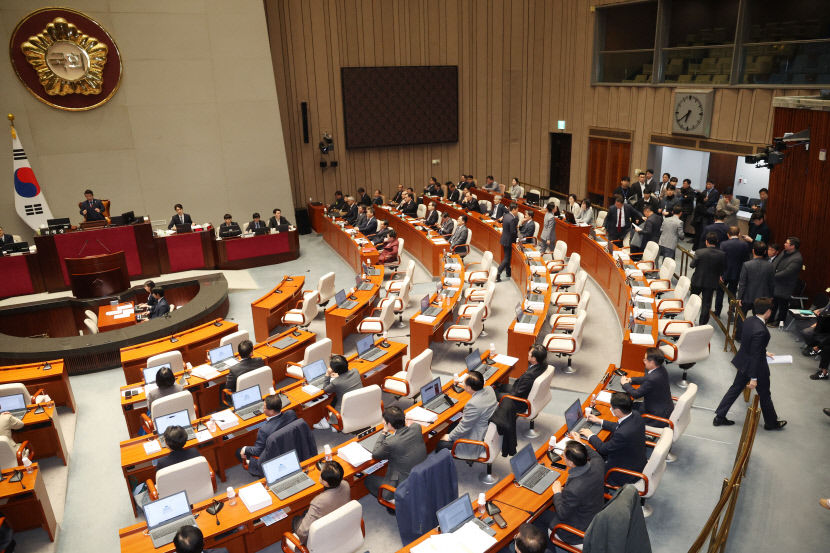 野, 감액 예산안 단독처리…與 “입법 쿠데타 폭주 멈추라” 반발