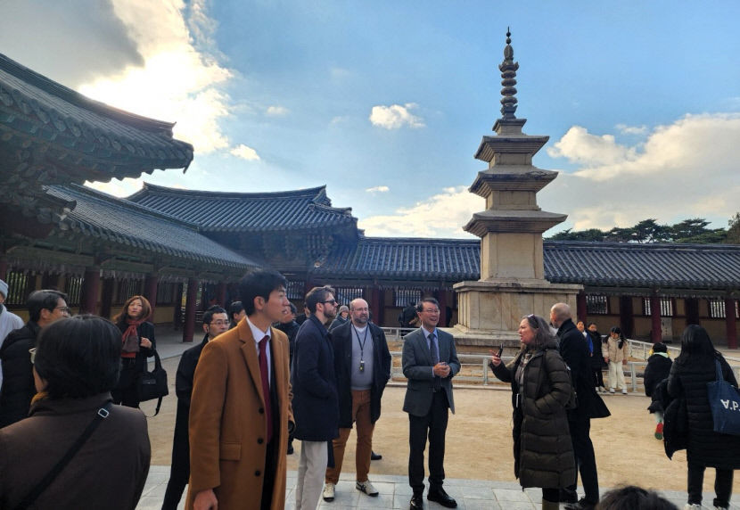 주한공관 경주 찾아 APEC 성공 개최 만전 다짐
