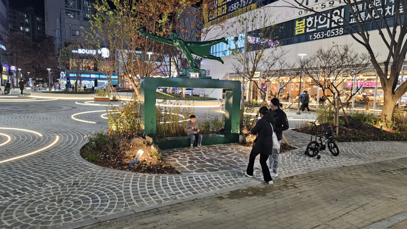 도심 속 작은 정원, 대구 달성군 다사읍 만남의 광장 개방