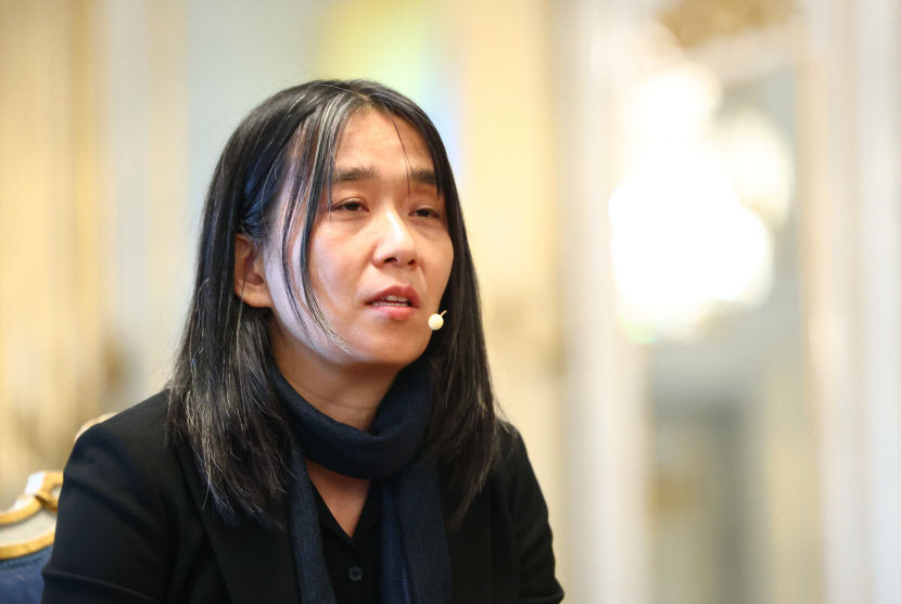[속보] 노벨문학상 한강 계엄령 소식에 많은 충격받아