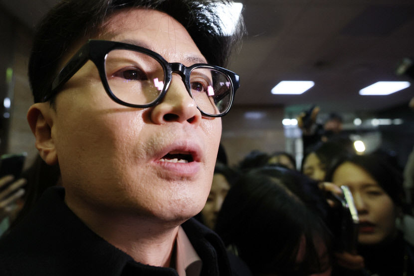 [속보] 한동훈 尹대통령 조기퇴진 불가피…최선 방식 논의