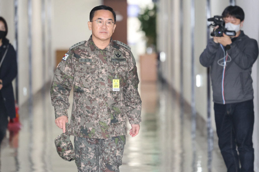 방첩사령관 맞고 틀리고 떠나 군인은 명령 따라야