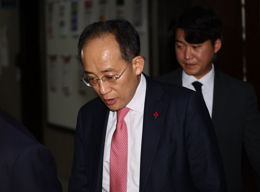 [속보] 추경호 국민의힘 원내대표, 사퇴 의사 표명