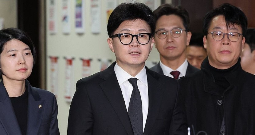 [속보] 한동훈 尹대통령 퇴진까지 사실상 직무배제