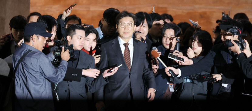 與 尹 탄핵 표결 참여할 듯…권성동 사견을 전제로 투표 참여하자고 제안