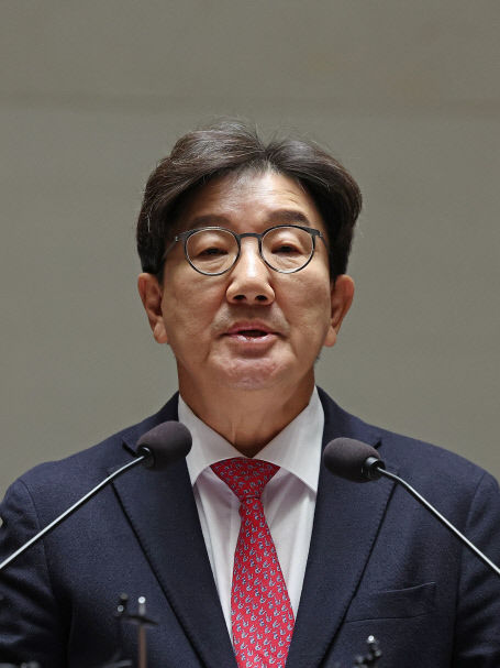 여야 국정 주도 신경전…이재명 추경 논의 vs 권성동 주머니 공깃돌 아냐