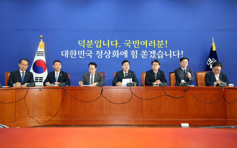 민주, 거부권 쓴 韓 대행에 선 넘지 마라 마지막 경고