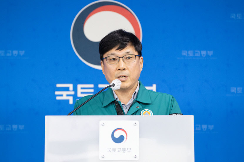 국토부, 무안공항 사고에 수습에 총력…유가족 지원 등 대책 마련