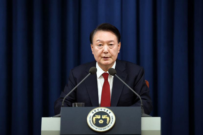 [속보] 공조본 내란혐의 尹대통령 체포영장 청구