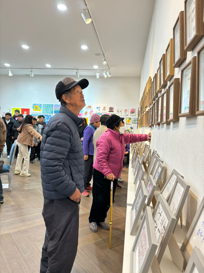 예천 주민들이 직접 제작한 작품 선보인 심풍 전시회 성황리에 마무리