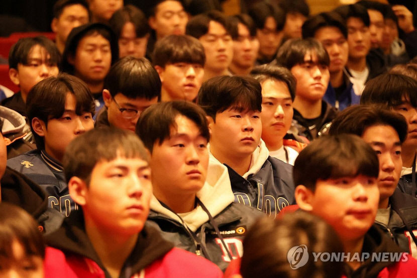 2025 KBO 신인 오리엔테이션 7일 대전에서 열려…박용택 등 강연 진행