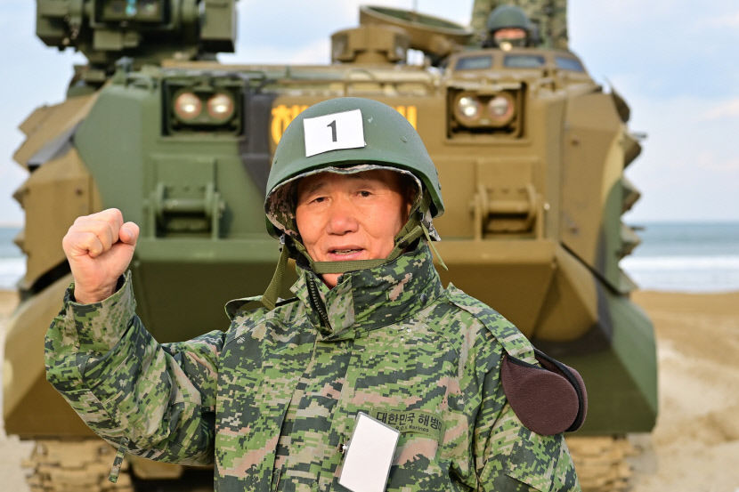 혹한 속 포항서 겨울 해병대 캠프 열려