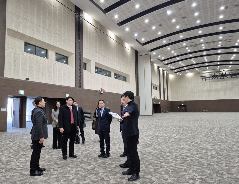 다이빙 中대사, APEC 준비 상황 만족…시진핑 주석 참석 가능성 높아져