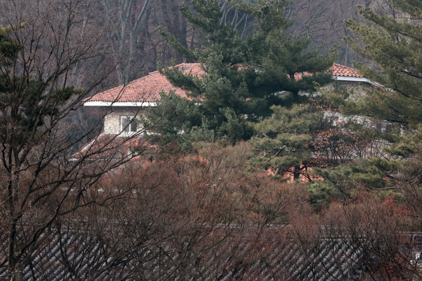 경찰, 안가·경호처 압수수색 시도 또 무산…경호처 불허로 4번째 실패