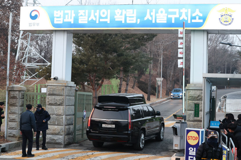 공수처, 尹대통령 강제구인 시도 나서…출석 불응에 강경대응