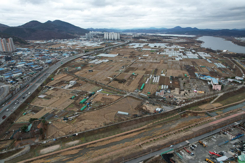 첨단산업·교통 허브 대구경제 중심 도약