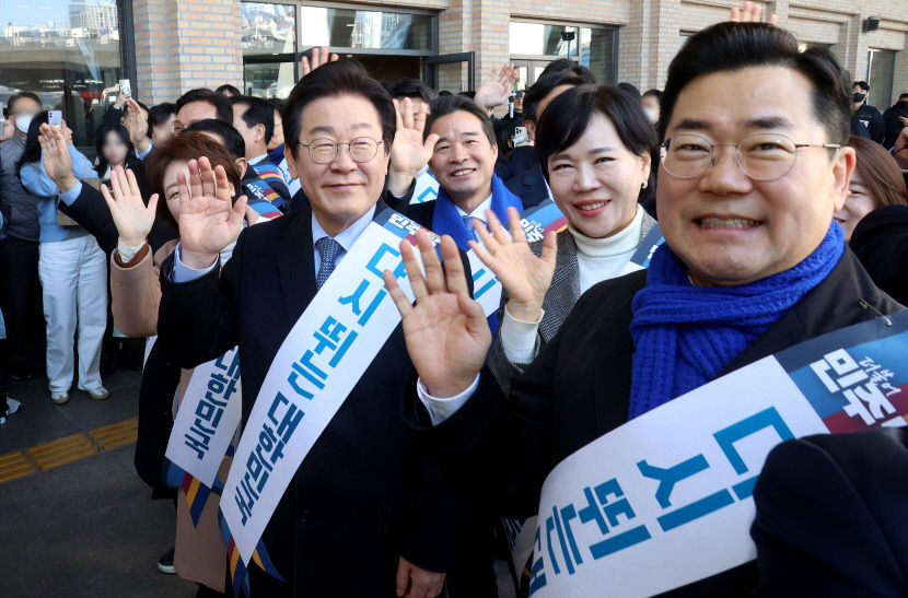 정치권, 설 연휴 민심에 촉각…당 지지율·잠룡 맞대결 모두 혼전
