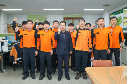 울릉군의회 설 맞아 안보·복지시설 방문