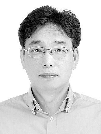 [시시각각(時時刻刻)] 장벽이 아니라 다리를 지어라