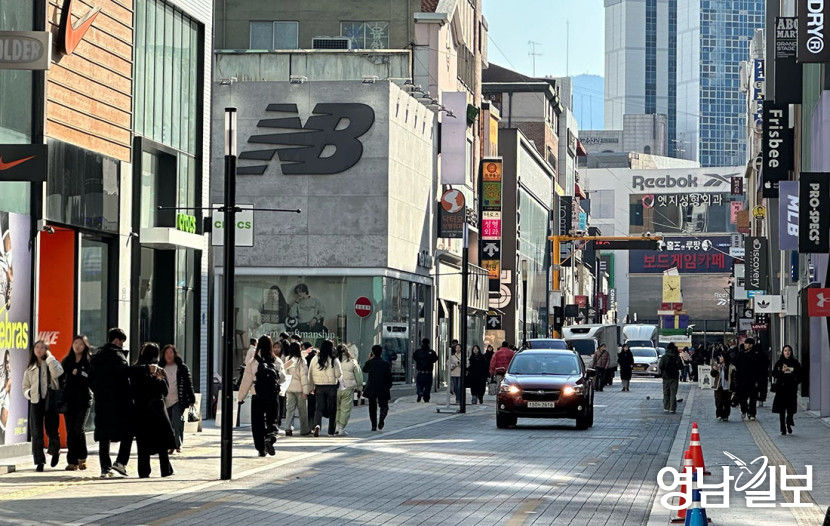 온라인 장사 잘되고 아파트장사 안되고 - 지난해 대구 생활업종 분석