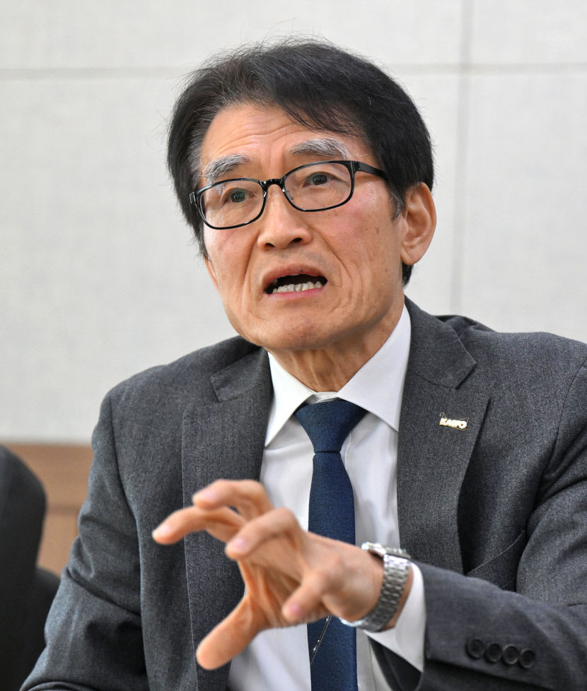 [토크 人사이드] 존폐 위기 사립대학 구원투수 이하운 한국사학진흥재단 이사장