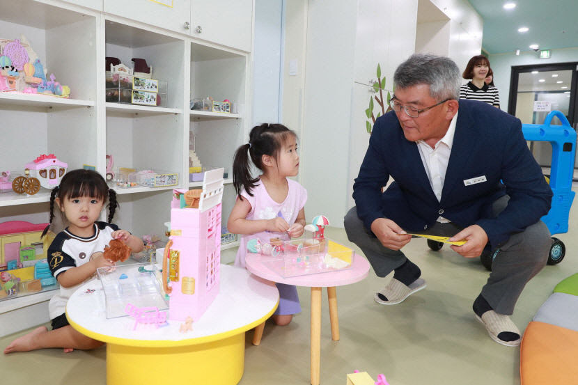 고장난 장난감 무료로 고쳐 드려요 예천 아이누리장난감도서관
