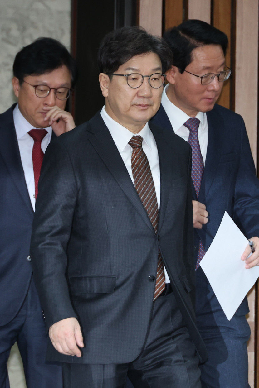 반도체 특별법 처리 무산되자 여야 네탓 공방