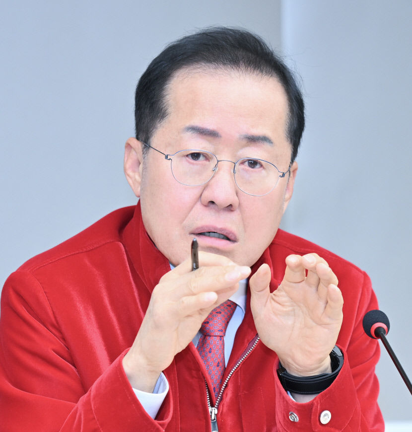 홍준표 시장 행정통합안, 경북도의회 통과 위해 분발해야