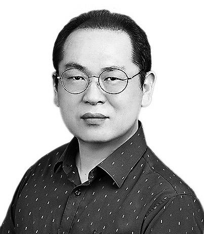 [영남타워] 대한민국은 내전 중