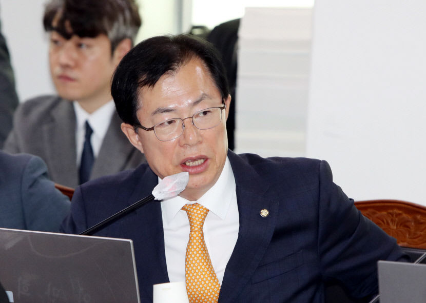 농촌 빈집 문제 해결 나선 이만희 의원 농어촌 빈집정비 특별법 발의