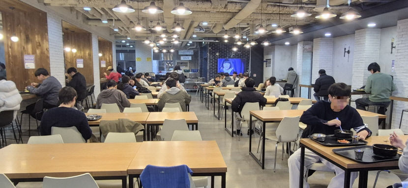“올핸 개강 특수 없어요”…고물가에 등록금 인상까지 싸늘한 대학가