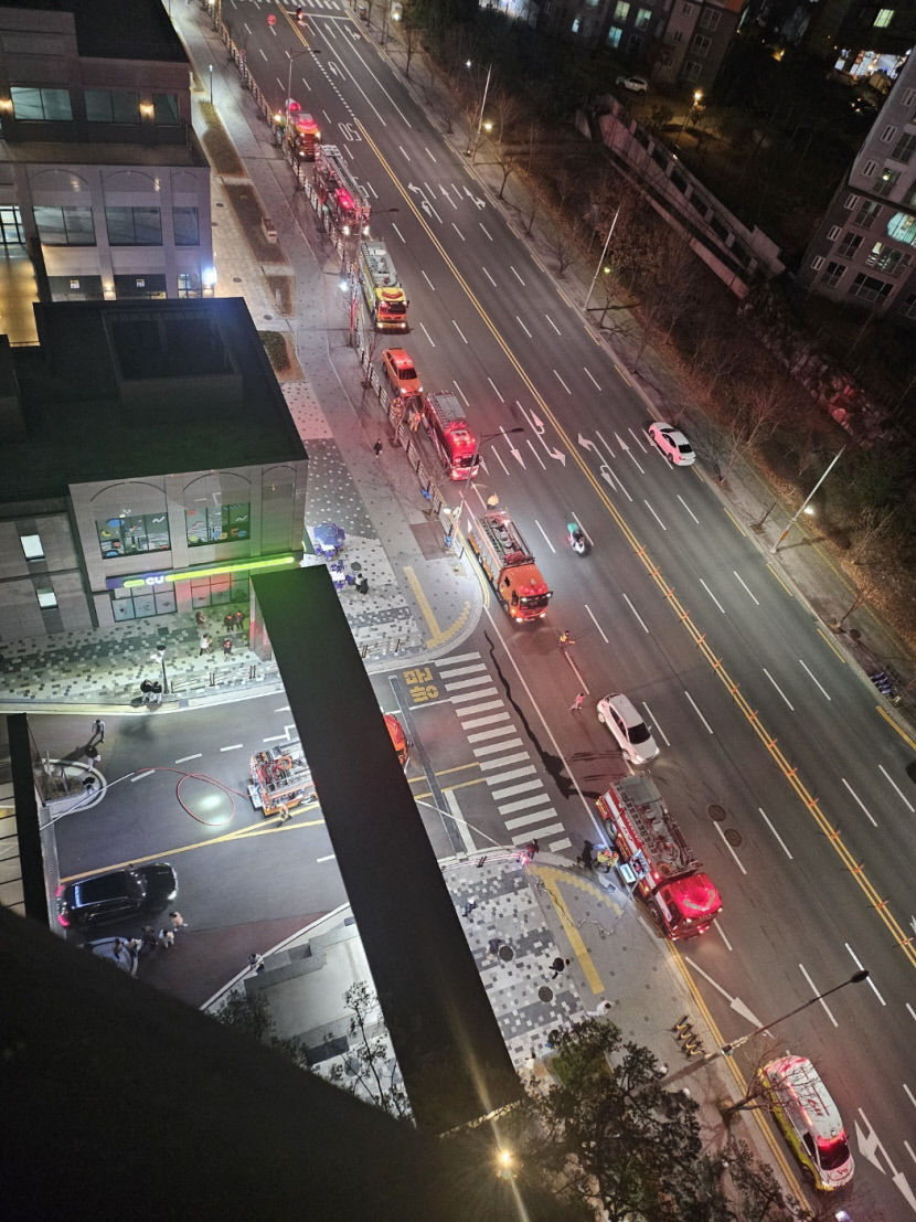 대구 달성군 유가읍 테크노폴리스 아파트 지하 불길…주민들 공포 속 탈출