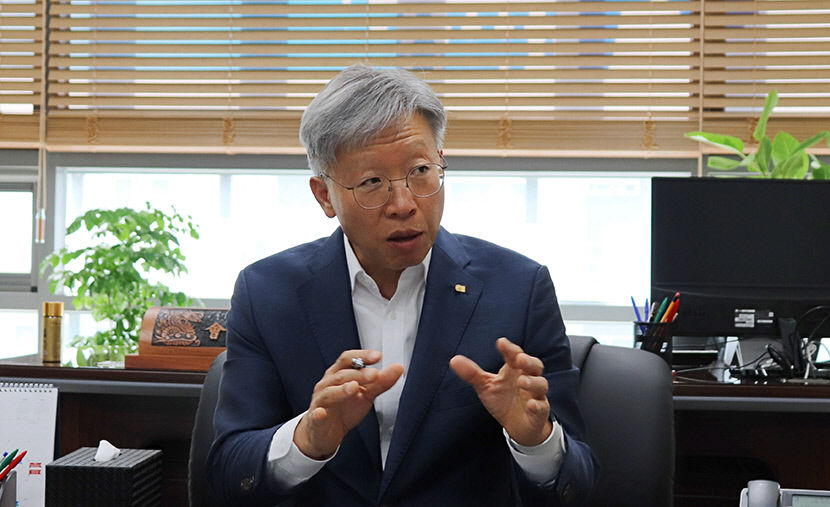 [출향 인사를 찾아서] 봉화 출신 김진동 세종상공회의소 회장 미래행정-미래산업 주도 두 도시 협력땐 지역경제발전 모델 될 것