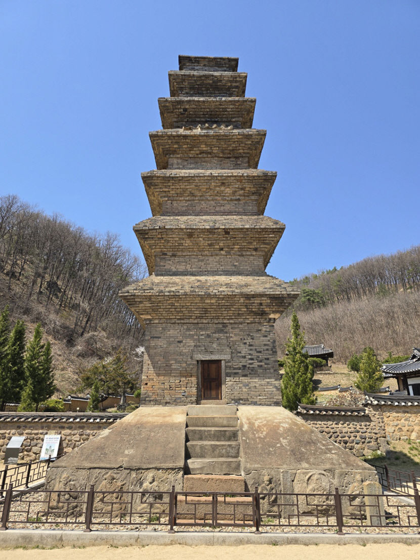 국보 안동 법흥사지 칠층전탑, 35㎜ 기울어 구조 안전 심각