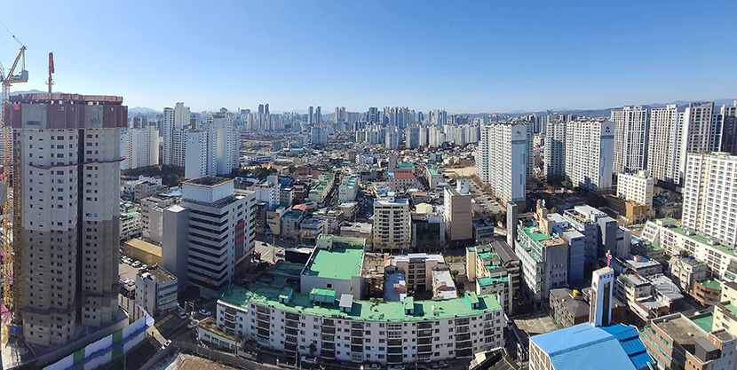 대구의 강남 수성구마저 주택 매매·전세·월세 모두 하락장