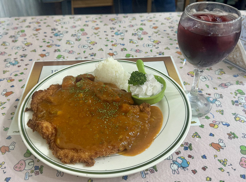 [대구 맛집] 맵단짠 경양돈가스에 리필·디저트 넘치는 인심